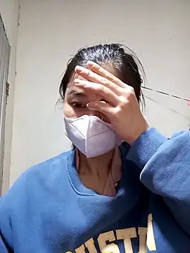 Daisy-lusia2026's cam snapshot