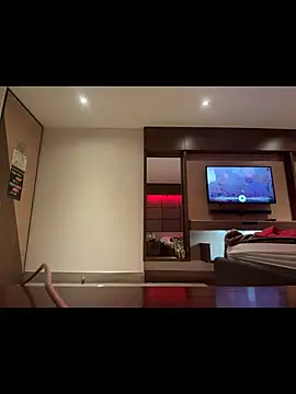 victoriacopper's cam snapshot