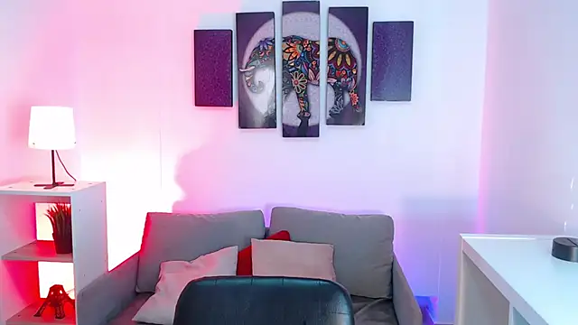 emily_jewell1's cam snapshot