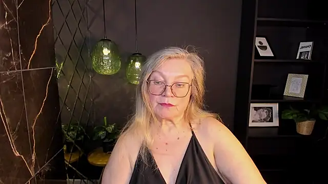 NataliMellow's cam snapshot