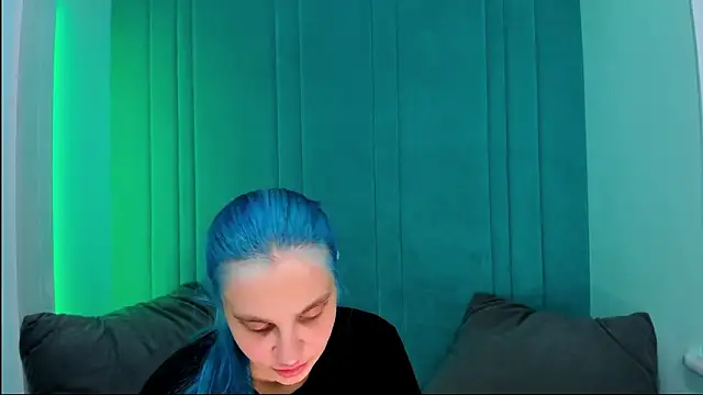 JuliaBusty live sex cam