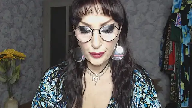 Aziza1's cam snapshot