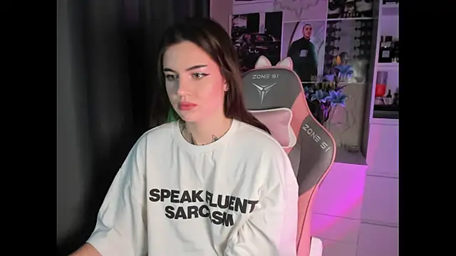 NikkieKitty's cam snapshot