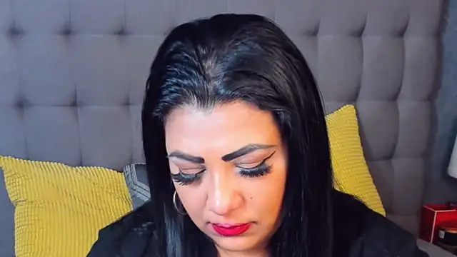 AmyCubes live sex cam