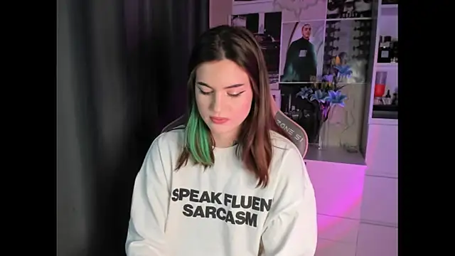 NikkieKitty's cam snapshot