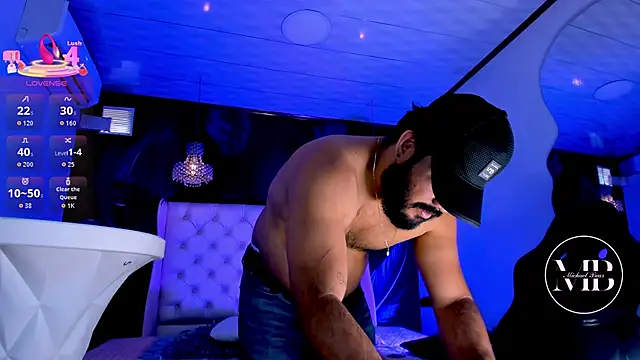 MichaelBear_ live sex cam