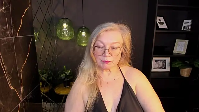 NataliMellow's cam snapshot