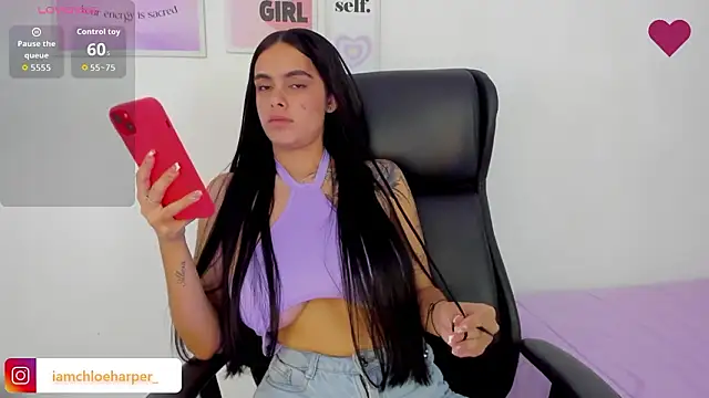 ChloeHarper_ live sex cam