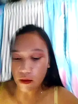 sheriesassyann live sex cam