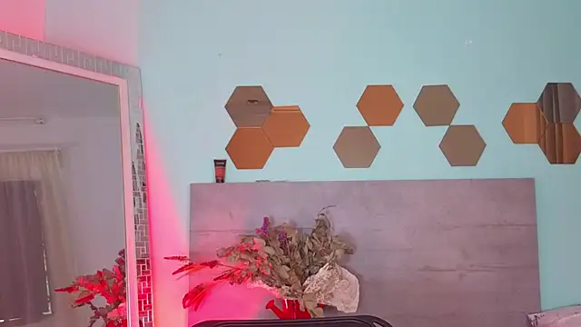 DanielaGil7's cam snapshot