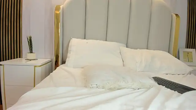 rebeca_brown_ live sex cam