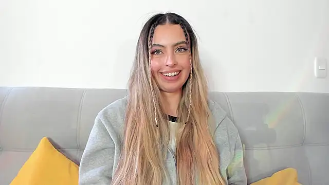 Fernanda_aaaa's cam snapshot