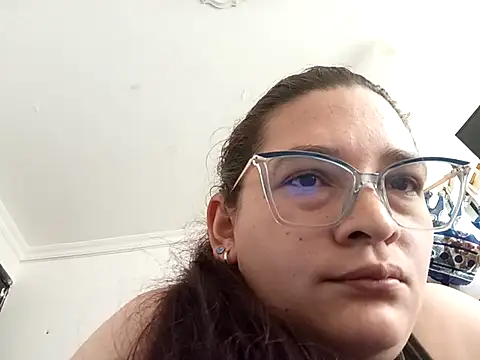 tatis_bigboobs's cam snapshot