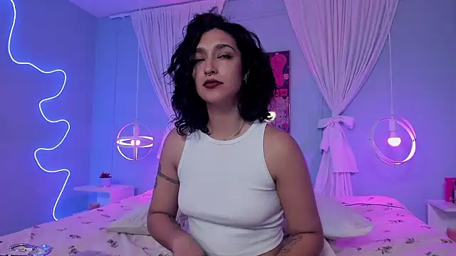 Cleo_Foxx's cam snapshot