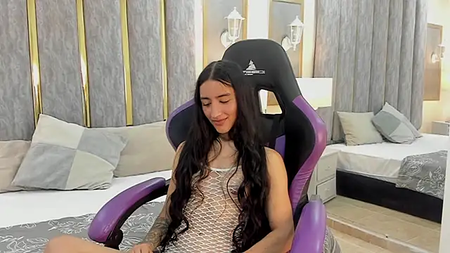 KeniaVelvet_'s cam snapshot