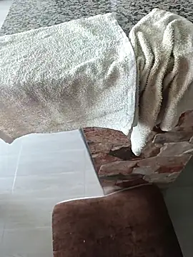 SweetCat_and_Jhonny live sex cam