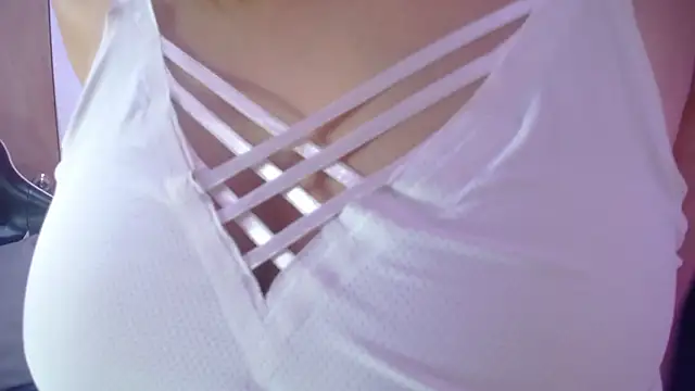 lunalat's cam snapshot