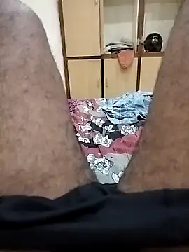 janu_9900's cam snapshot