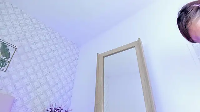 Nicol_89_'s cam snapshot