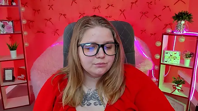 SladaDell's cam snapshot