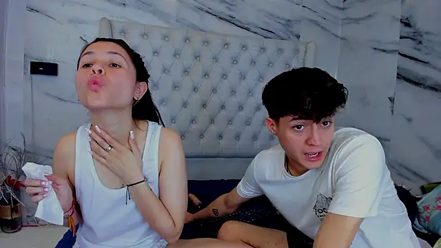 Ari_and_Storm live sex cam