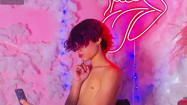 Leo_Glow's cam snapshot