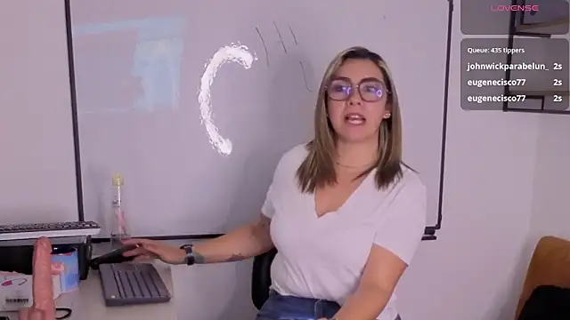 Isabella_lt's cam snapshot