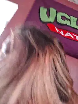 50-shades-of-JADE's cam snapshot