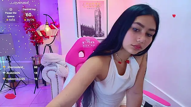 Carolina_cherry's cam snapshot