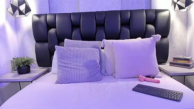 KylieCooperr_ live sex cam
