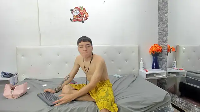 lucy_78_sweet live sex cam