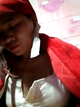 maymay-2000 live sex cam