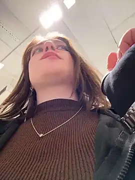 lucy-joy live sex cam