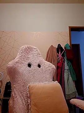 Irresistible24's cam snapshot