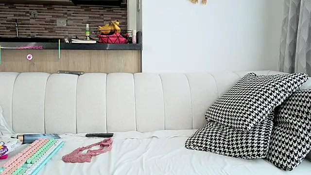 Victoria-Harper live sex cam