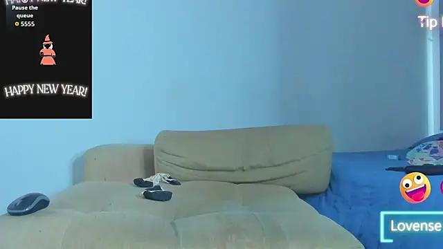 ToonyDee's cam snapshot