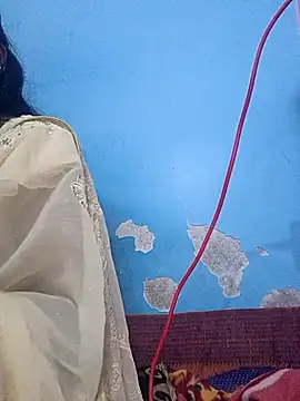 Nisha_Hindi live sex cam