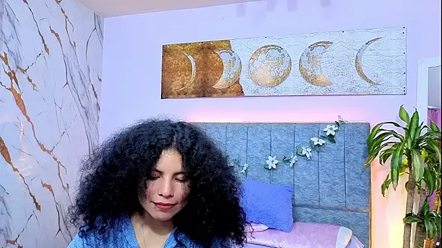 Zoe-yanin's cam snapshot