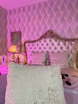 Bella_Smiith_'s cam snapshot