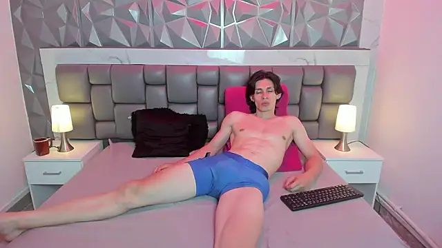 LhiayOliver's cam snapshot