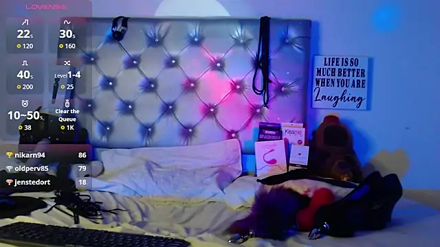 gisell_taylor18's cam snapshot