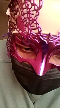 STUFUZASABO's cam snapshot