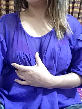 Tanha18 live sex cam