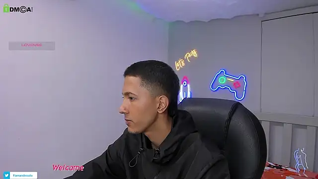 HarolddXL live sex cam