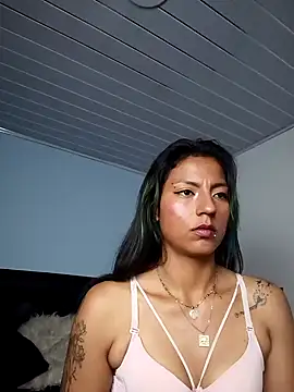 SamathaMay live sex cam