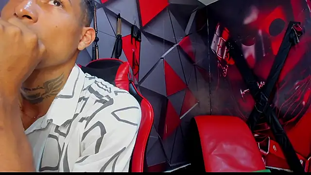 Hana_and_Zeta live sex cam