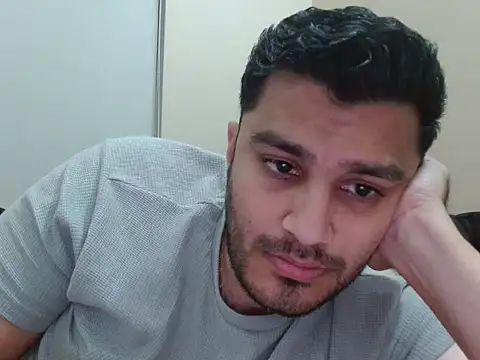 robintoit live sex cam