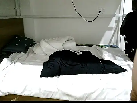 Gwencloudy live sex cam