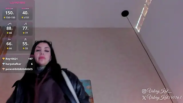 Valerykat_'s cam snapshot