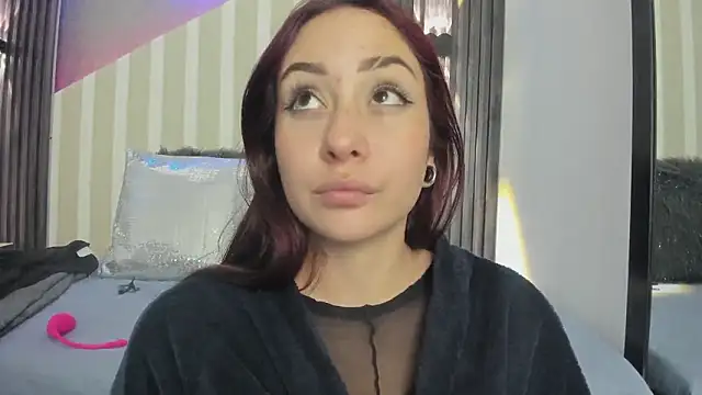 emily_layton live sex cam